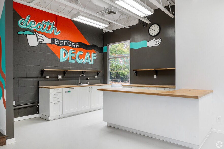 More Photos Of 5969 Washington Blvd, Culver City Loft Creative Space For Lease