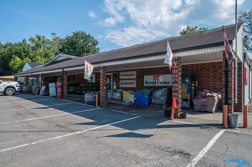 More Photos Of 969 Reepsville Rd, Lincolnton Freestanding For Sale
