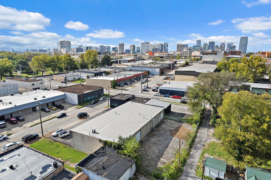 Primary Photo Of 1024-1026 3rd Ave S, Nashville Warehouse For Sale