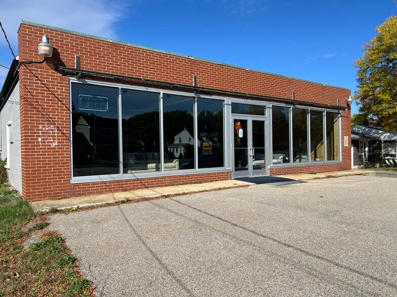 More Photos Of 141-147 State Rd, Kittery Freestanding For Sale