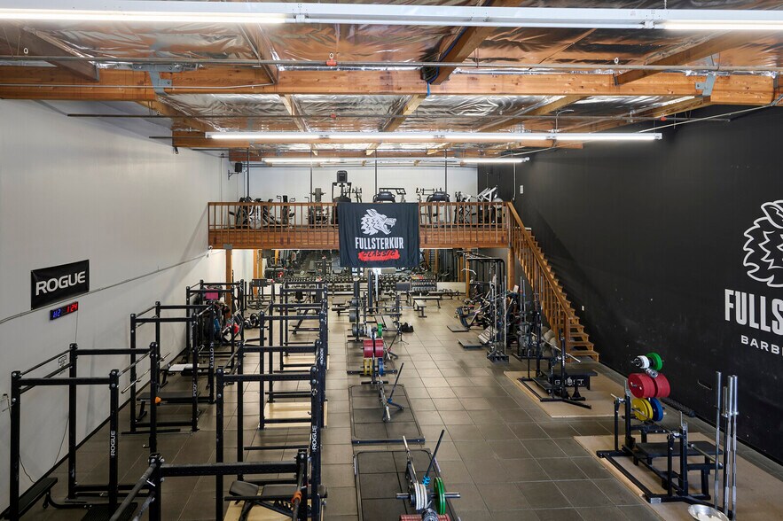 More Photos Of 1100 Industrial Rd, San Carlos Research And Development For Sale