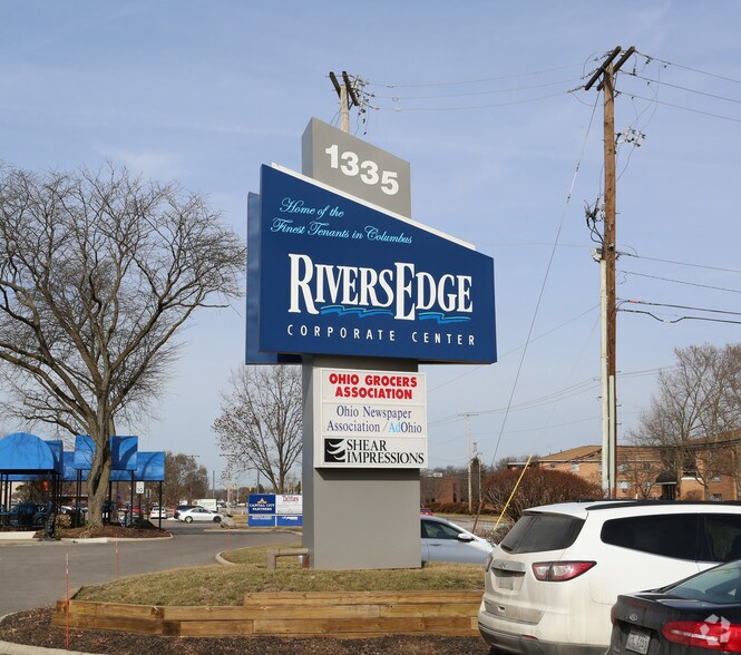 More Photos Of 1335 Dublin Rd, Columbus Office For Sale