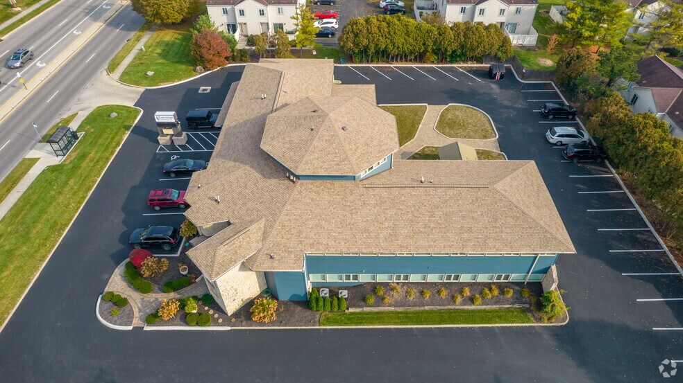 More Photos Of 2121 Bethel Rd, Columbus Office For Lease