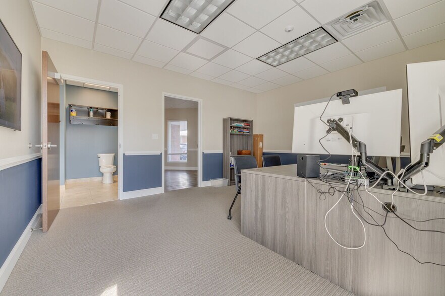 More Photos Of 1314 S Fort Harrison Ave, Clearwater Office For Sale