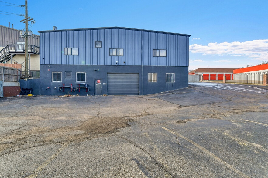 More Photos Of 4560 S Federal Blvd, Englewood Auto Repair For Sale