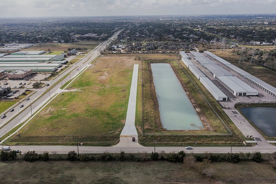 More Photos Of 1302 Fm 518 Rd, Kemah Land For Sale