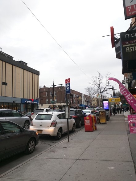 More Photos Of 2530 Broadway, Long Island City General Retail For Sale