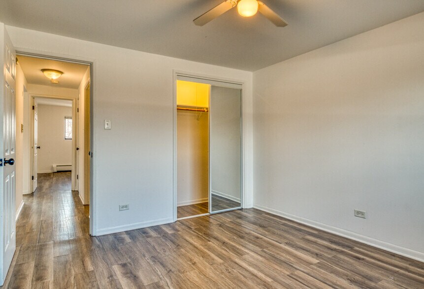 More Photos Of 949-953 E 86th St, Chicago Apartments For Sale