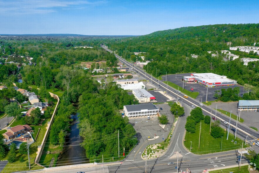 More Photos Of 353 Us Highway 22, Green Brook General Retail For Lease