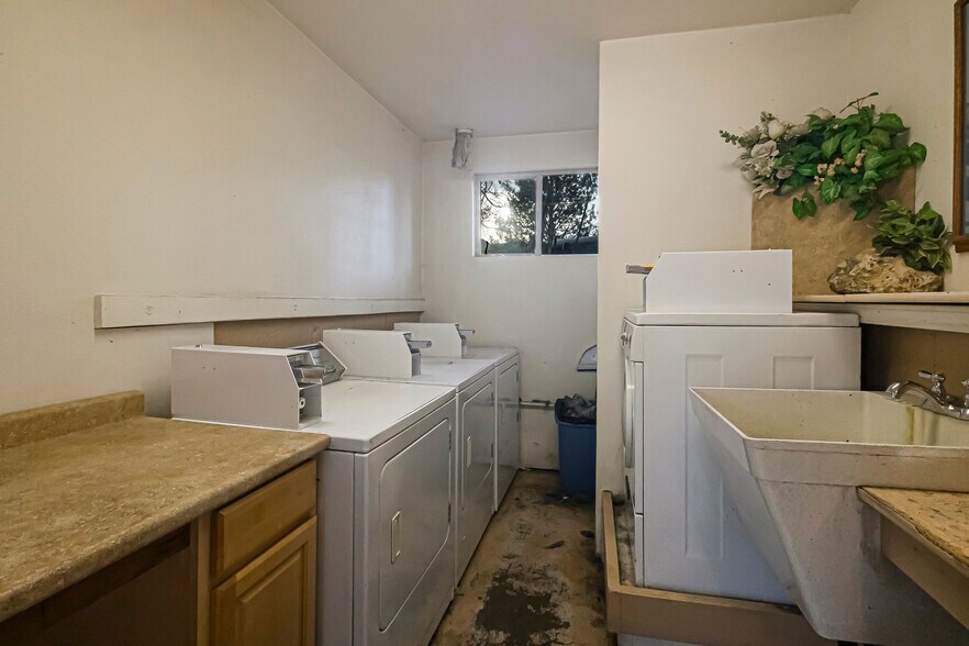 More Photos Of 333 Crescent St, Quincy Manufactured Housing Mobile Home Park For Sale