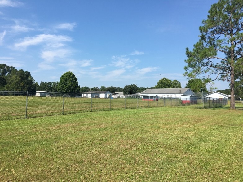 More Photos Of 20550 NE 42nd Pl, Williston Schools For Sale