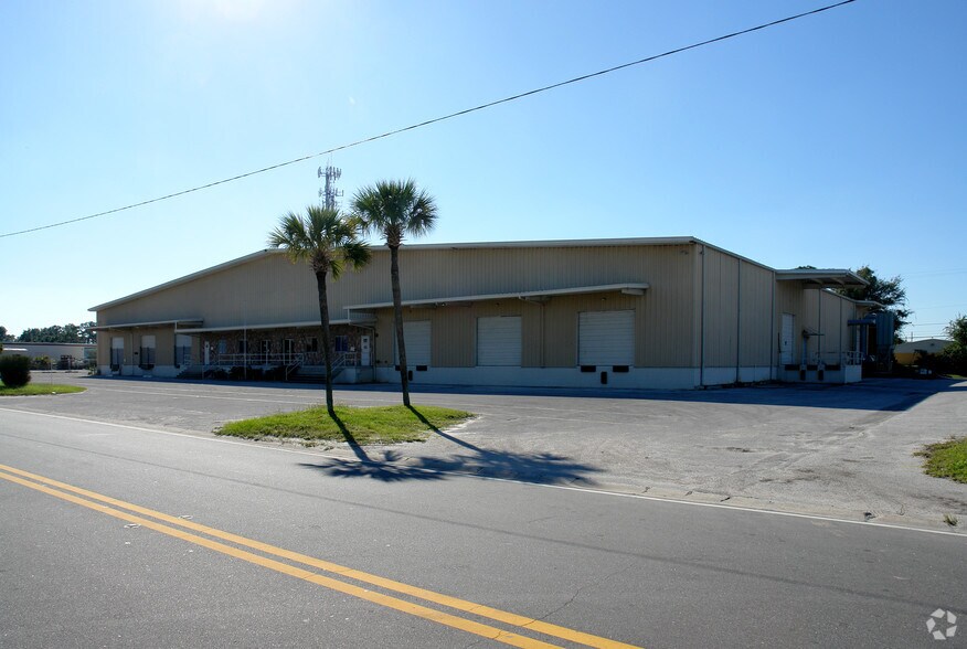More Photos Of 11320 Satellite Blvd, Orlando Warehouse For Lease