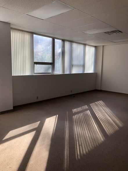 More Photos Of 2085 E Main St, Cortlandt Manor Storefront Retail Office For Lease