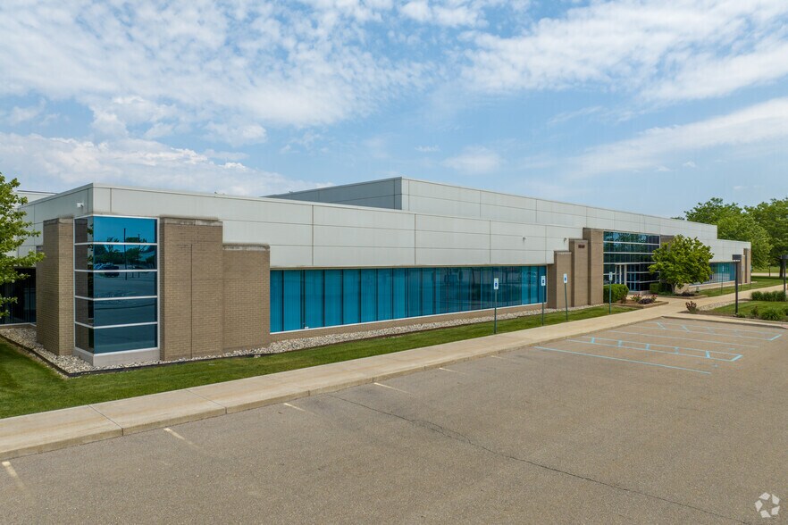 More Photos Of 5850 Mercury Dr, Dearborn Research And Development For Lease