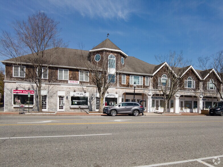 More Photos Of 66 Newtown Ln, East Hampton Storefront Retail Office For Lease
