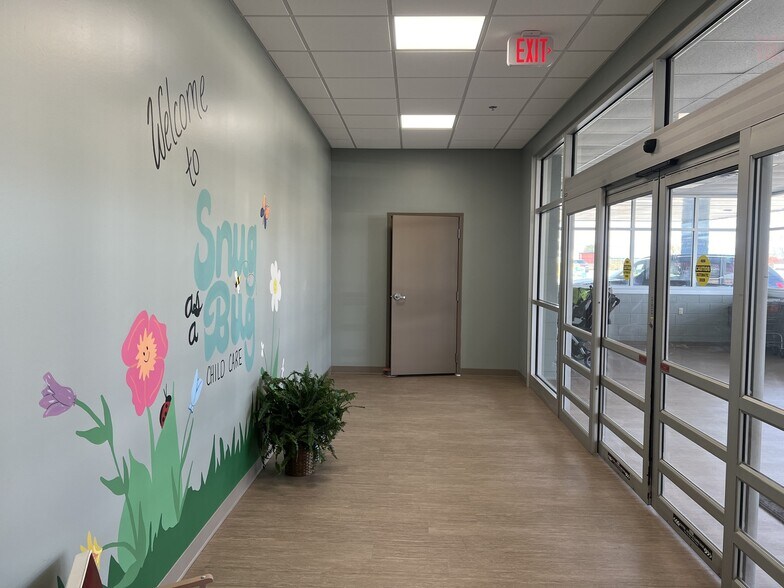 More Photos Of 1625 US Highway 61 N, Lancaster Warehouse For Sale