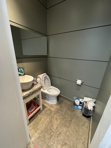 More Photos Of 1908 Coney Island Ave, Brooklyn Medical For Sale