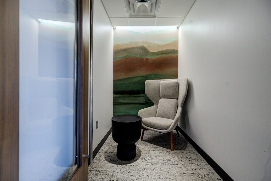 More Photos Of 900 Circle 75 Pky SE, Atlanta Office For Lease
