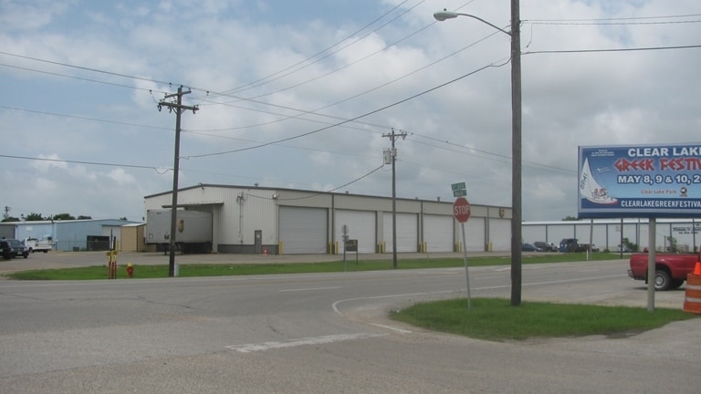 More Photos Of 100 Main St, La Marque Industrial For Sale