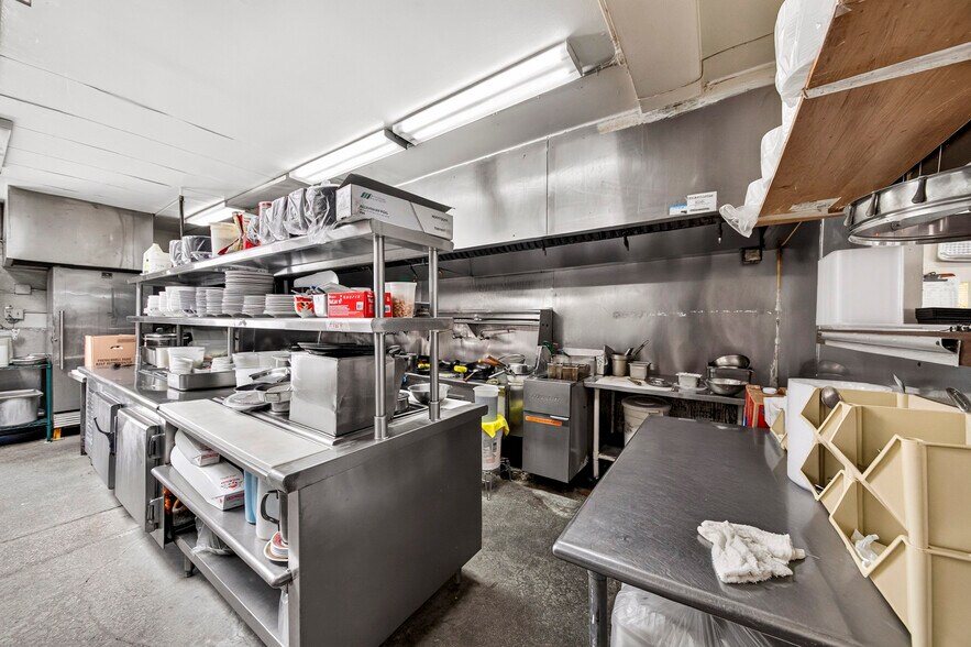 More Photos Of 248 E Carson St, Carson Restaurant For Sale