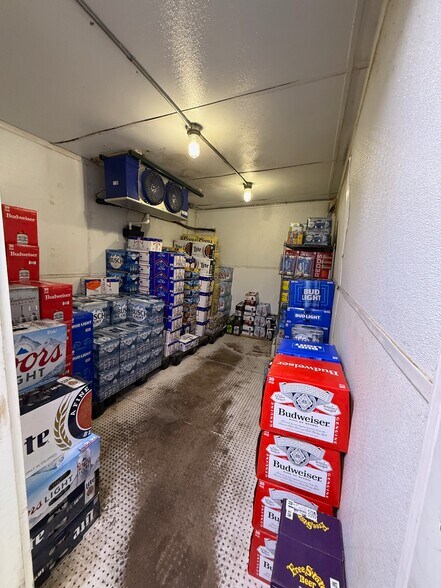 More Photos Of 203 E 8th St, Overbrook General Retail For Sale