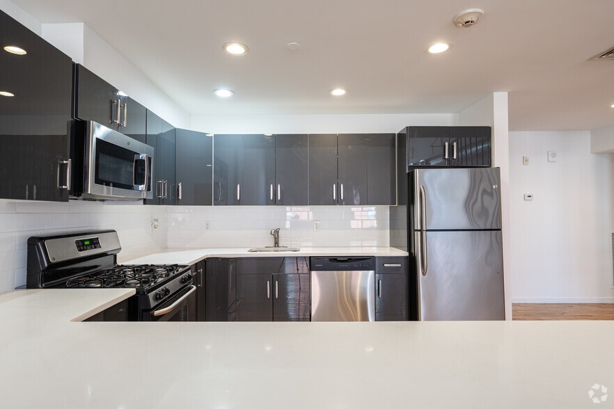 More Photos Of 92 Main St, Yonkers Apartments For Lease