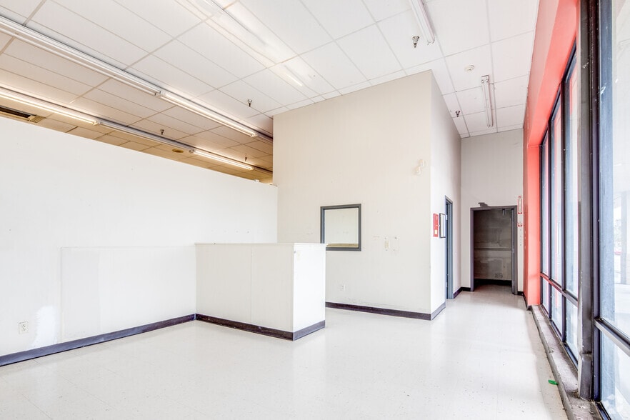 More Photos Of 5601-5671 S Orange Ave, Orlando Unknown For Lease