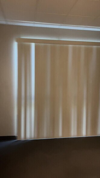 More Photos Of 6260 McLeod Dr, Las Vegas Office For Lease