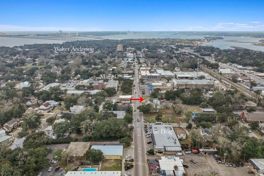 More Photos Of 1705 Government St, Ocean Springs Office For Sale