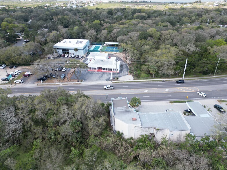 More Photos Of 1035 Anastasia Blvd, Saint Augustine Restaurant For Sale