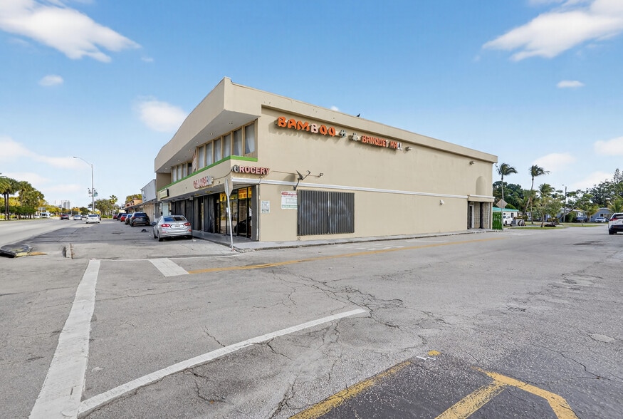 More Photos Of 1224 NE 163rd St, North Miami Beach Storefront Retail Office For Lease