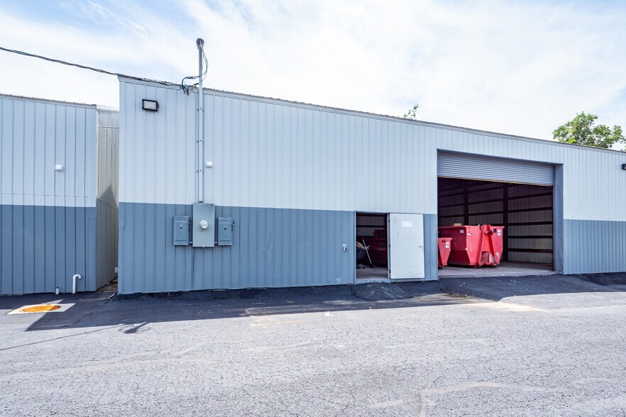 More Photos Of 3567 Meeting Street Rd, North Charleston Unknown For Lease