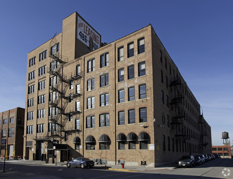 Primary Photo Of 346 N Justine St, Chicago Office For Lease