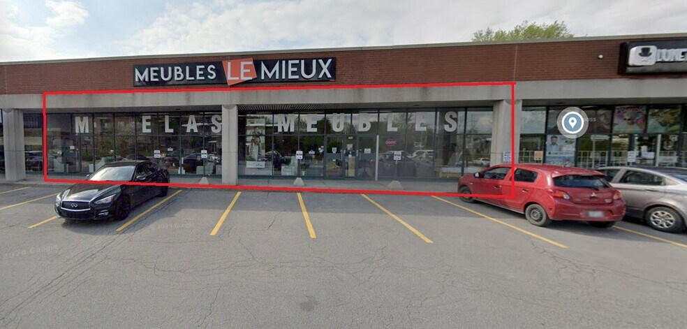 Primary Photo Of 758 - 768 Boul Monseigneur-Dubois, Saint-jerome General Retail For Lease