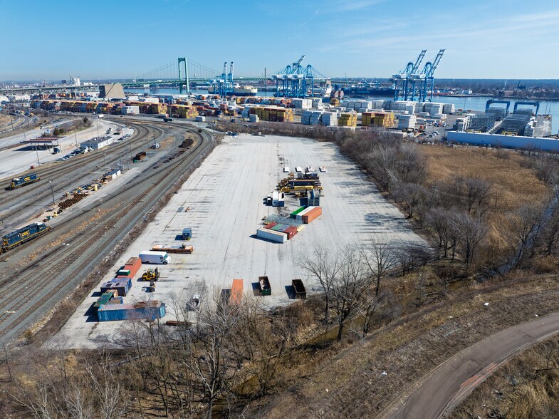 More Photos Of 3400 S Christopher Columbus blvd, Philadelphia Land For Lease