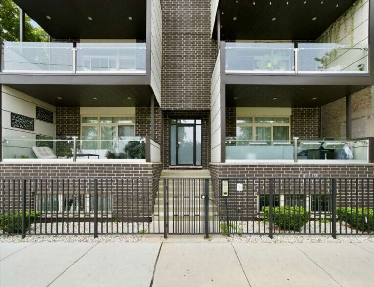 More Photos Of 2835 W Division St, Chicago Apartments For Sale