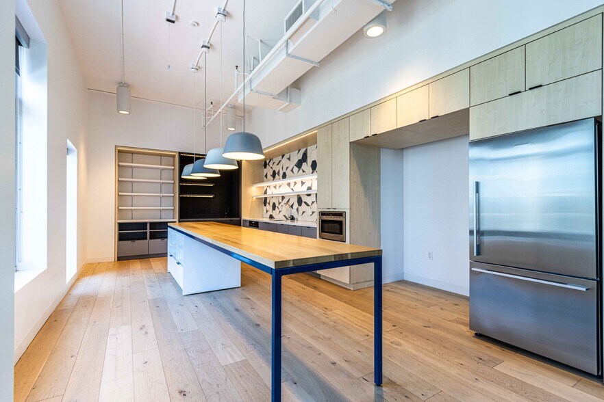 More Photos Of 1035 Market St, San Francisco Office For Lease