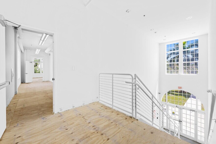 More Photos Of 301 SW 13th Ave, Fort Lauderdale Office For Sale