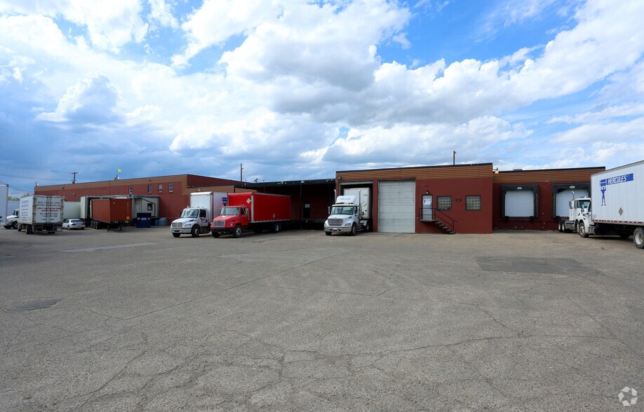 Primary Photo Of 8544-8560 126 Av NW, Edmonton Distribution For Lease