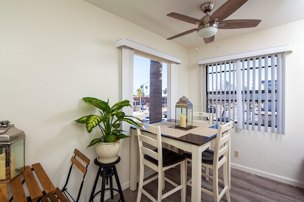 More Photos Of 1518-1536 Rosecrans St, San Diego Apartments For Sale