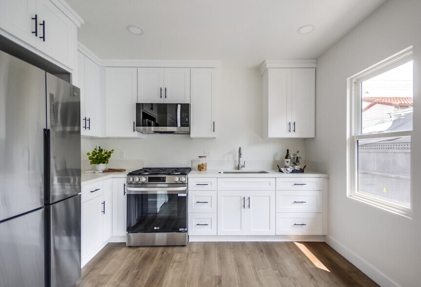 More Photos Of 4121 Utah St, San Diego Apartments For Sale