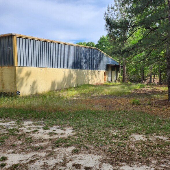 More Photos Of 45 Industrial Blvd, Hurtsboro Industrial For Sale