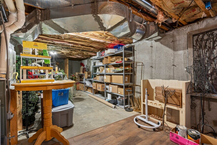 More Photos Of 280 W 500 S, Fillmore Storefront Retail Office For Sale