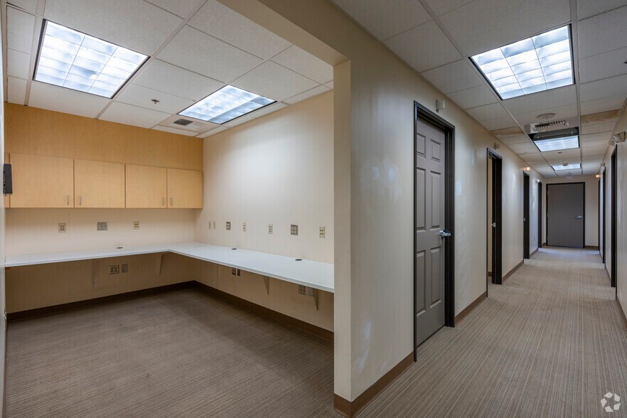 Photo of 4th Floor Ste 402