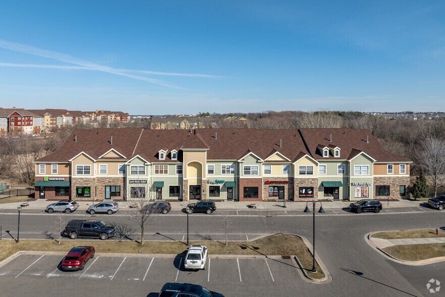 More Photos Of 10225 City Walk Dr, Woodbury Apartments For Sale