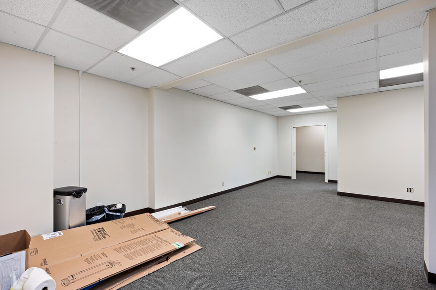 More Photos Of 44 Gough St, San Francisco Office Residential For Lease