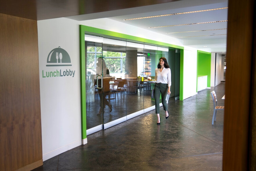 More Photos Of 4660 La Jolla Village Dr, San Diego Office For Lease