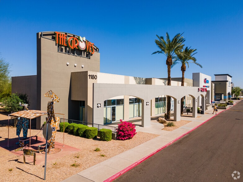 Primary Photo Of 1380 W Elliot Rd, Tempe Unknown For Lease