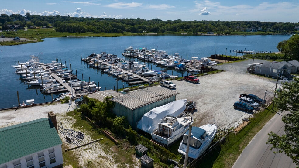 More Photos Of 36 Bay Ave, Warwick Specialty For Sale