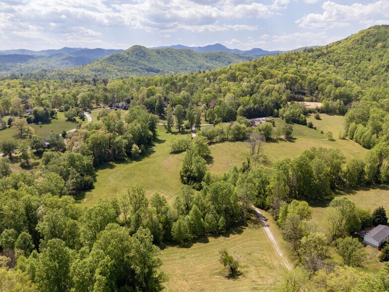 More Photos Of , Mills River Unknown For Sale